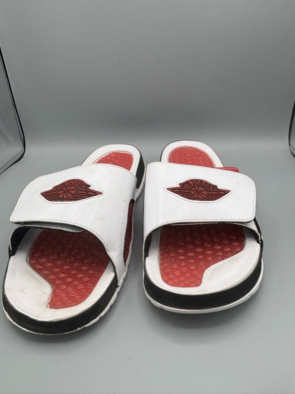Jordan Hydro 2 Retro slides